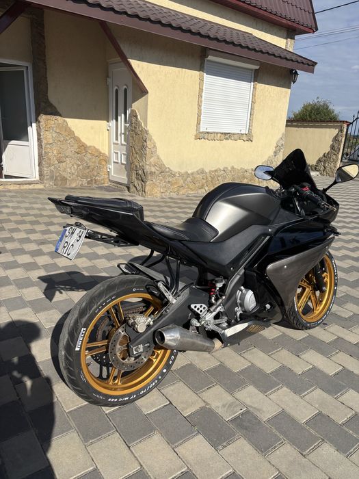 Yamaha YZF-R125 2013