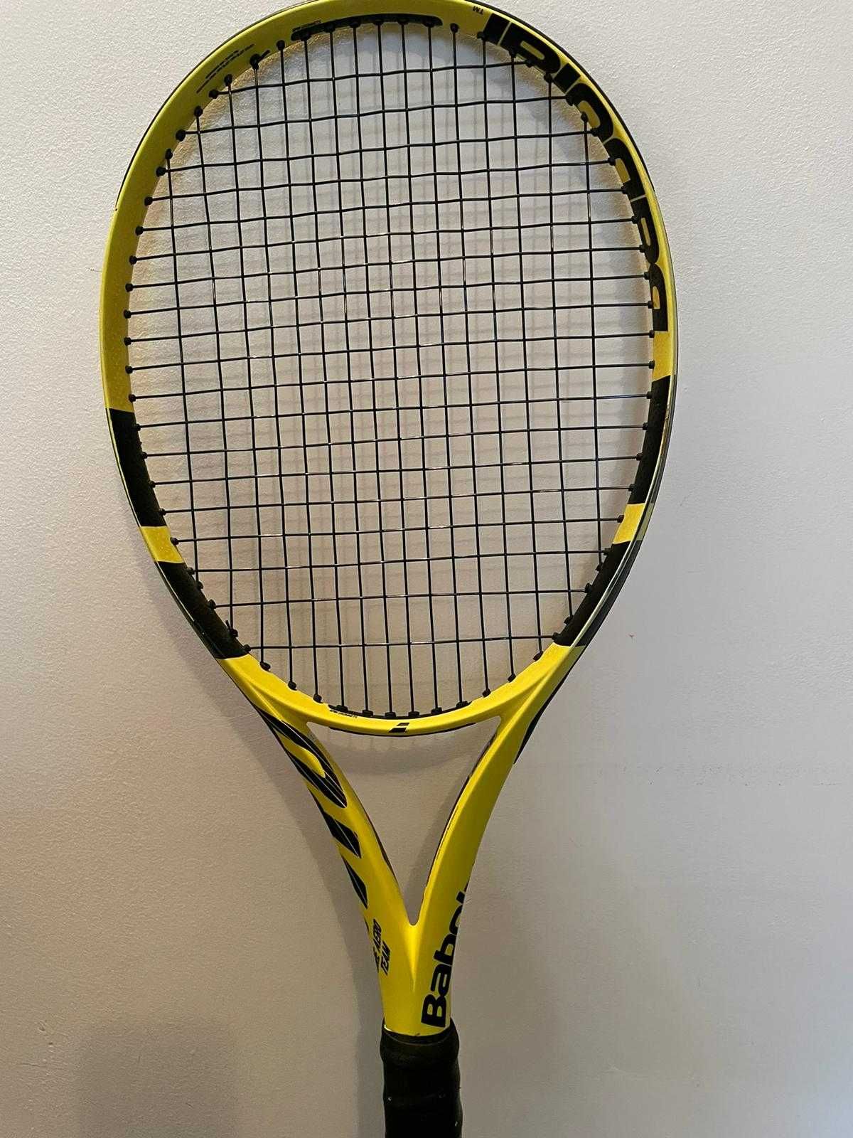 Racheta babolat pure aero 285g/ racordaj  nou schimbat