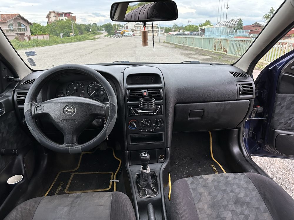 Opel Astra 1,6 75кс