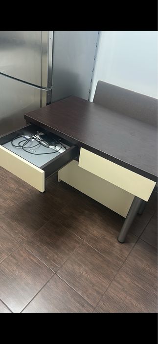 Birou in stare perfecta