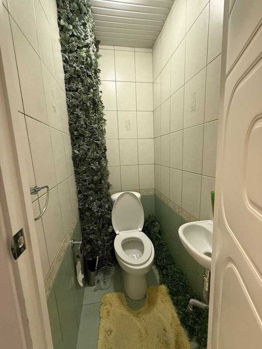 V2874 ПРОДАЕТСЯ //3/5/5 на: Караташ 40 Ор.р:Дружба Народов  83м2