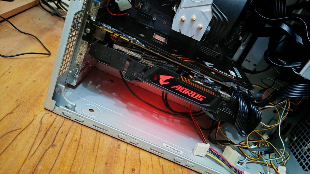 AORUS GeForce GTX 1080 Ti 11G