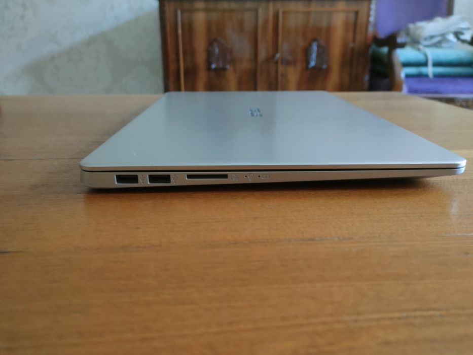 ASUS VivoBook S510UN | i5-8250U | 8 ГБ ОЗУ | SSD 256 ГБ | MX150 | Бата