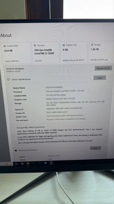 Геймърски компютър + 144hz монитор