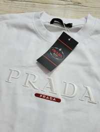 Vând tricou prada