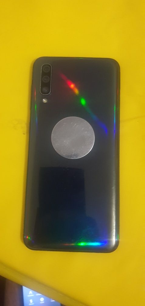Samsung A 50   pul zarurligi uchun sotyapman