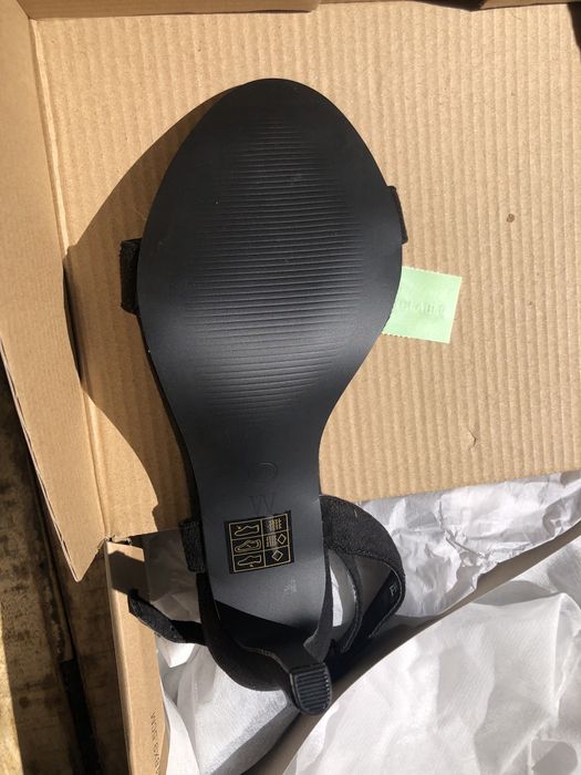 Sandale negre elegante mărimea 36