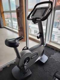 Bicicleta Technogym Excite 700TV