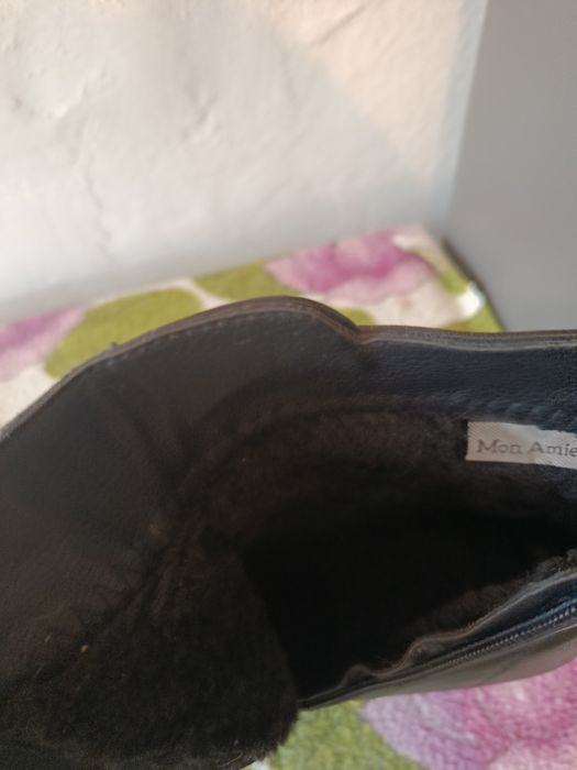 Сапоги  в отличном состоянии 38 размер , также есть полусапожки