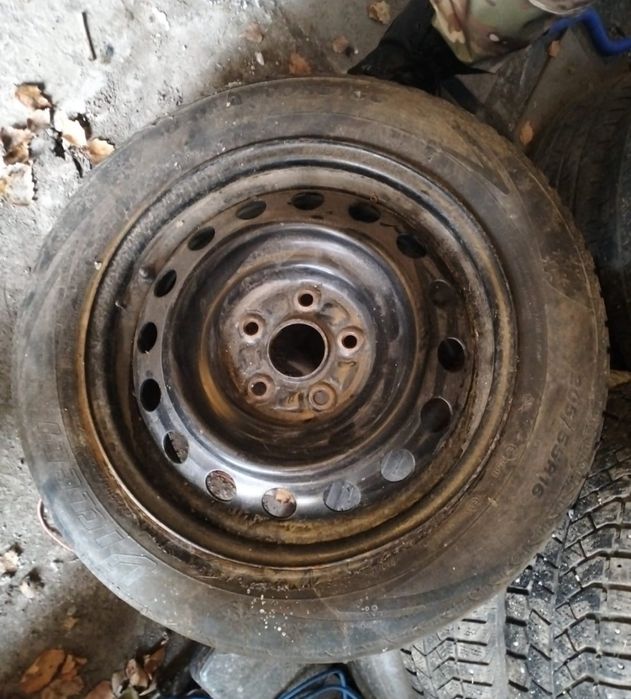 Продав резину диски р16 шипы комплект