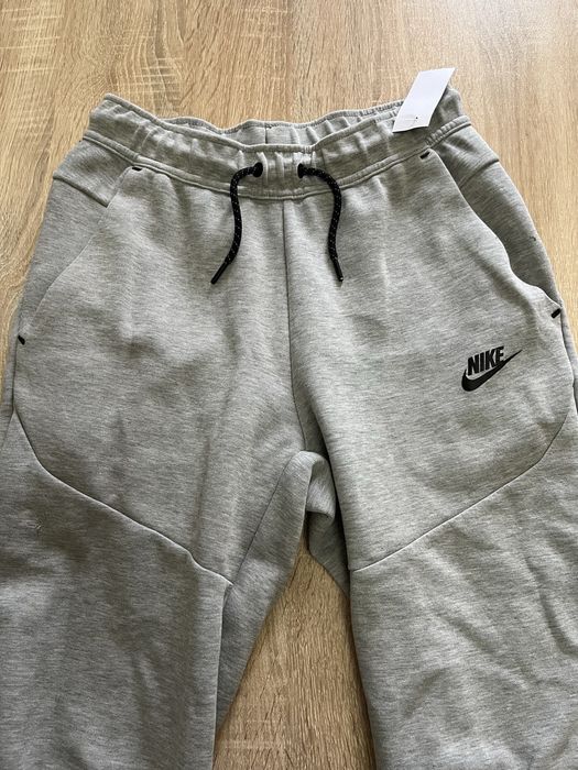 Nike tech fleece! Оригинален!