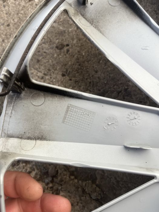 Тасове vw 16 passat golf