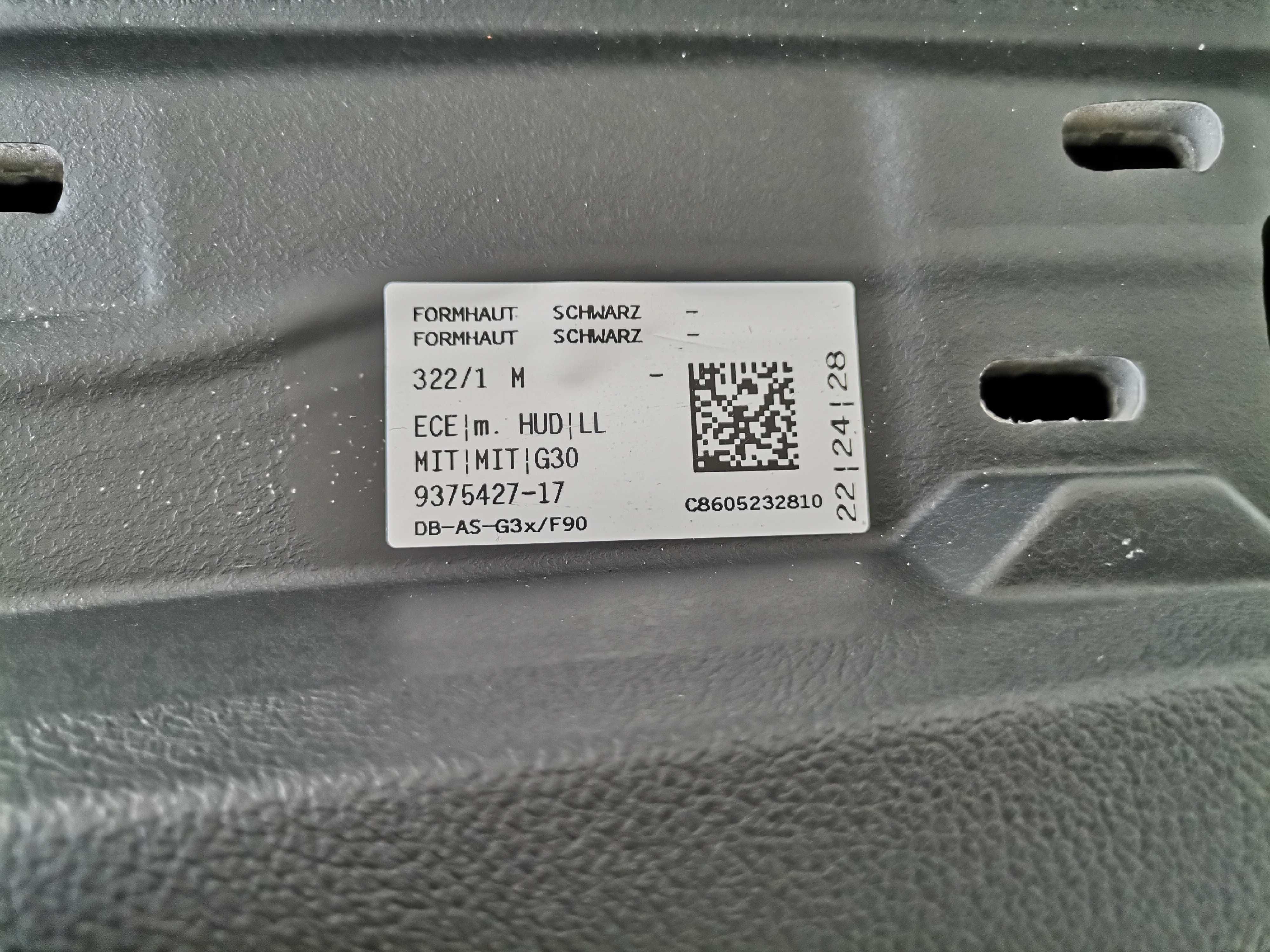 Ново Табло BMW 5 G30 G31 G38 Lci HUD Черно гума