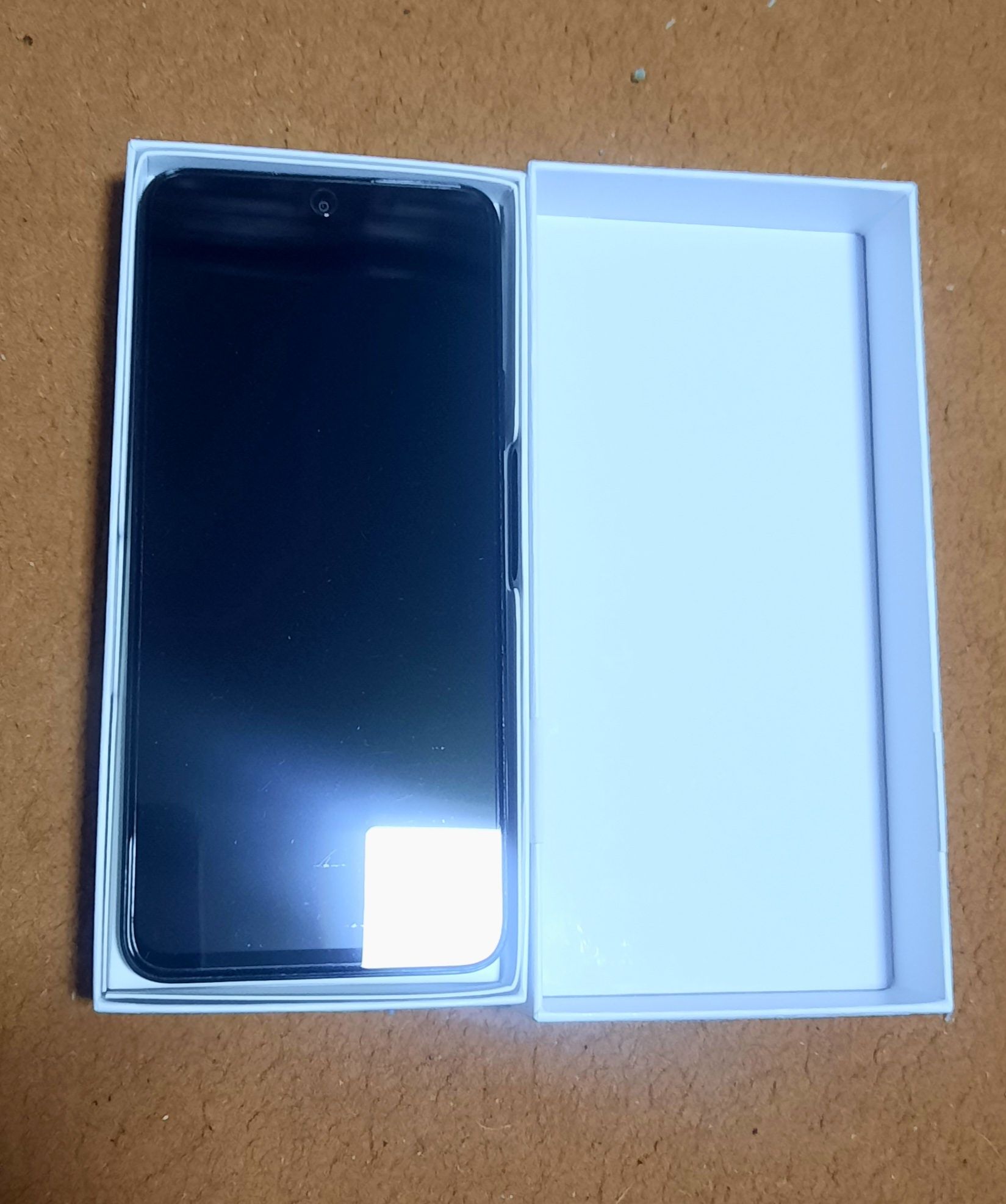 Telefon Honor 200 smart 5G