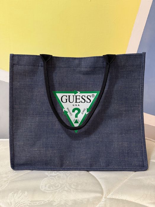 Guess шоппер удобный