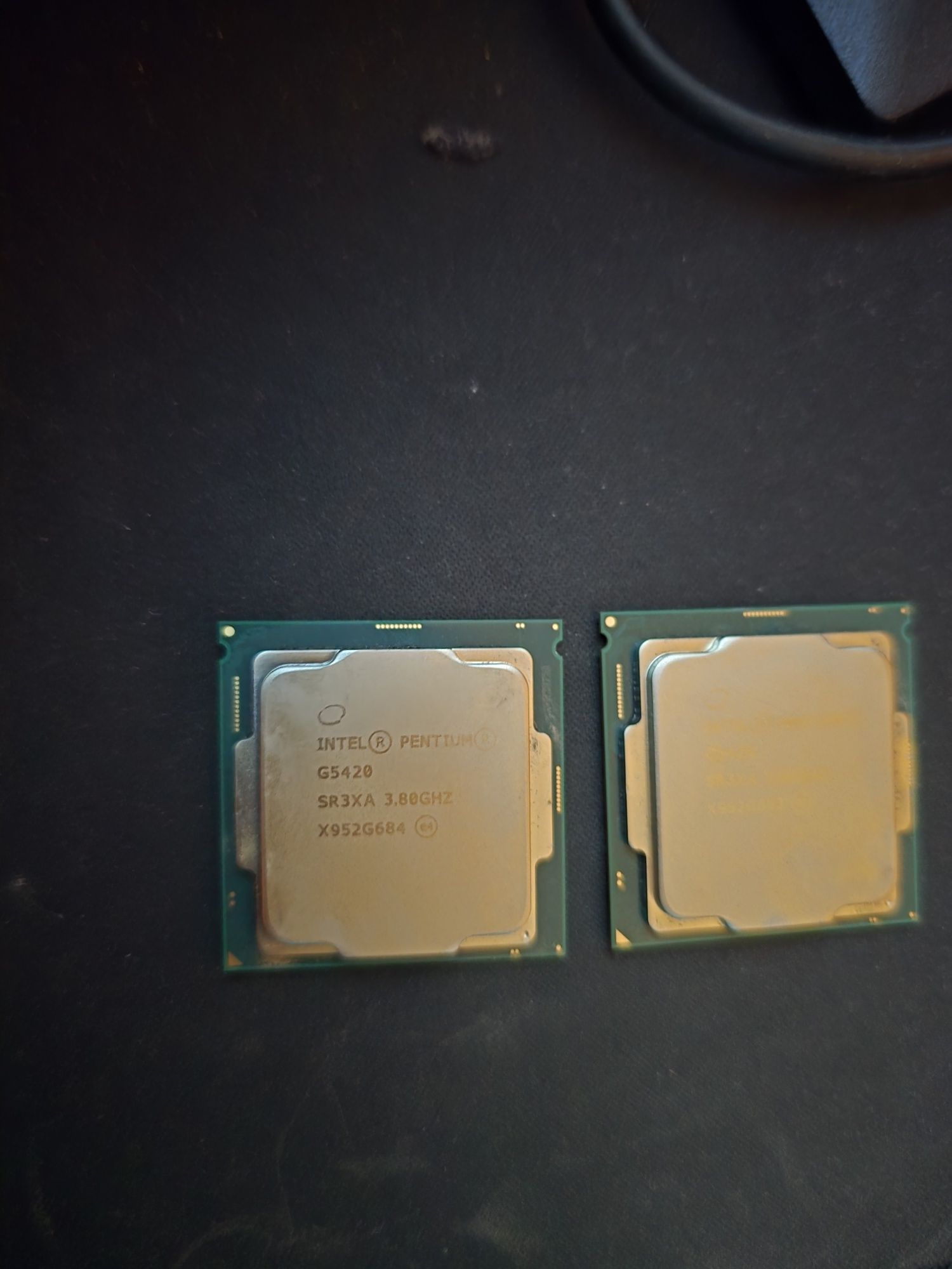 Продаю процессор Intel pentium G5420