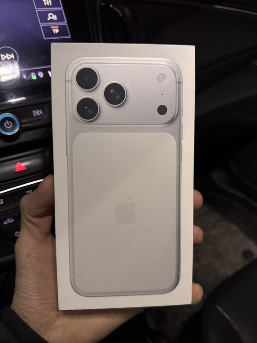 Iphone 17 Pro Max 512gb LL/A Silver