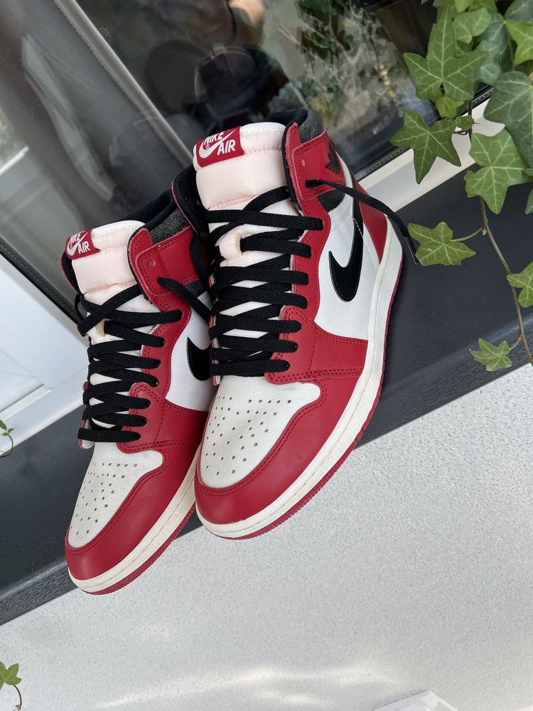 Air Jordan 1 Lost & Found