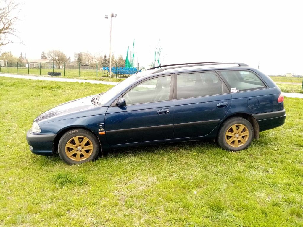 Toyota Avensis 2.0 TDI Facelift