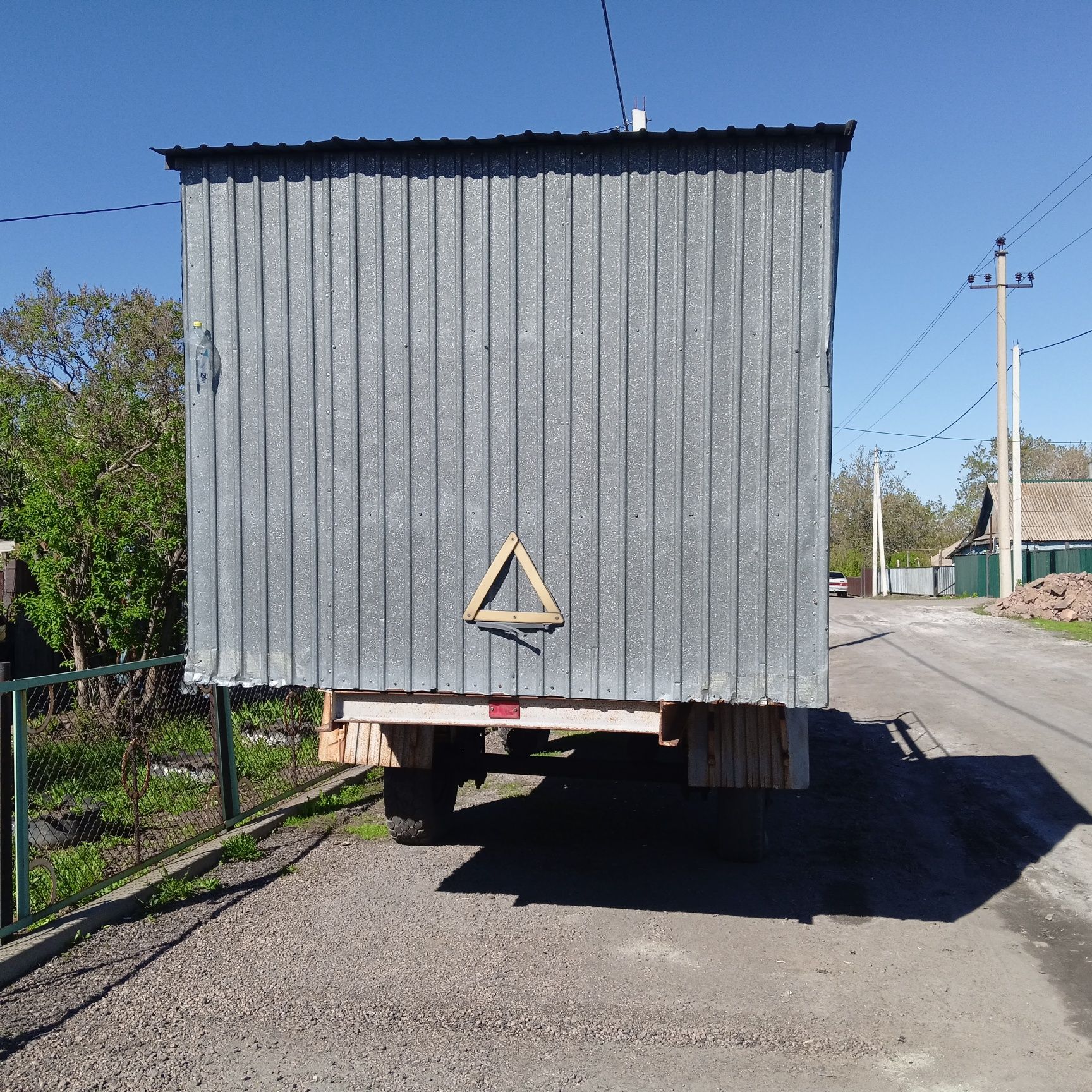 Продам машину зил в хорошем состоянии