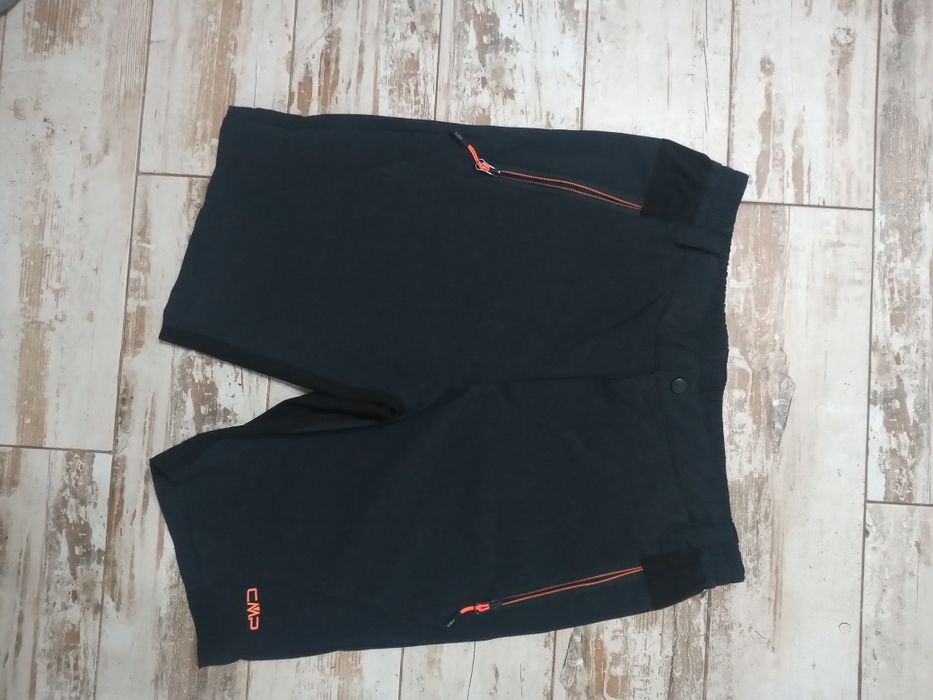 Pantaloni scurți 2117 sau CMP M/L
