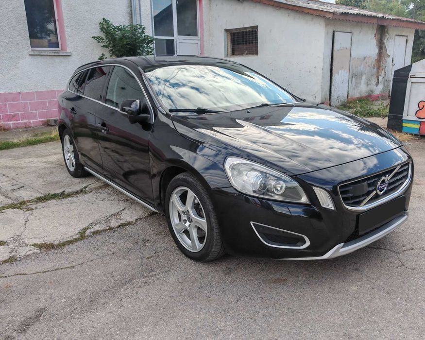 VOLVO V60 D3 163k.c