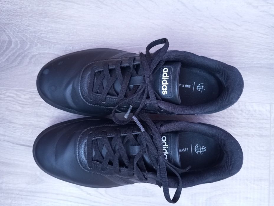 Оригинални маратонки Adidas
