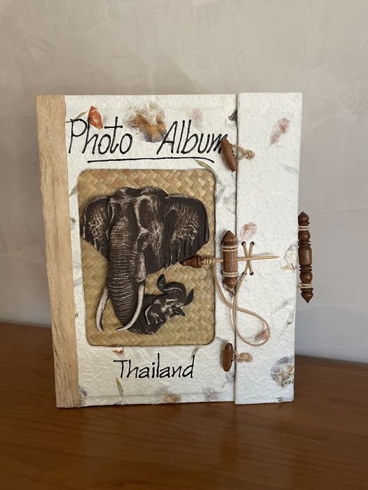 Album foto deosebit din bambus si hartie fabricat in Thailanda