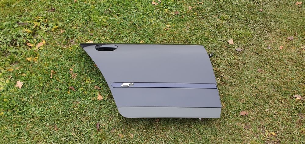 Usa portiera dreapta spate audi a4 b6 2001 - 2004 LZ5L