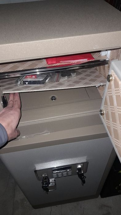 38×30×30 см сифатли завод сейф Доставка бепул