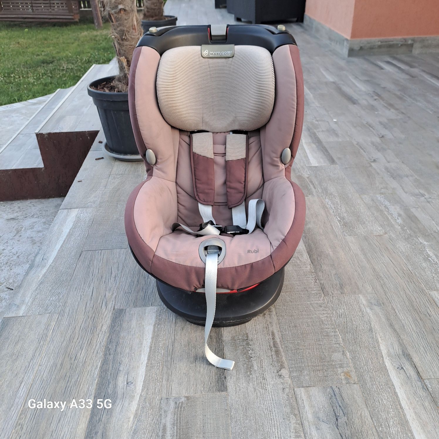 Vând scaun auto Maxi Cosi
