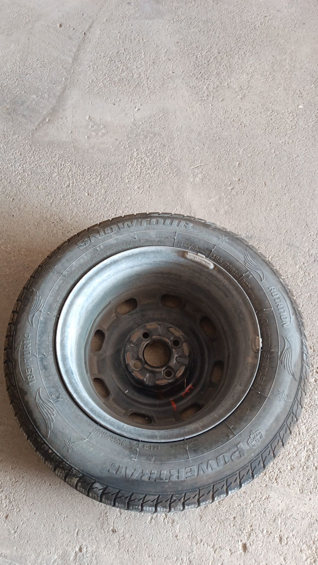 Зимний балон POWERTRAG 185/70/14