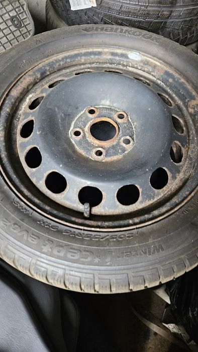 4бр.зимни гуми с железни джанти за Фолксваген Шкода 16цола..