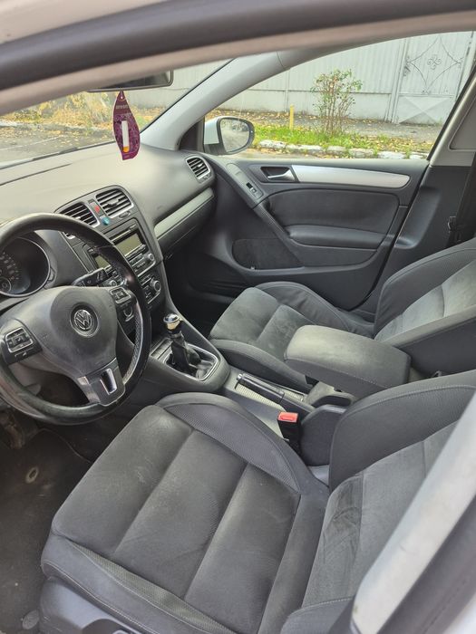 Vând golf 6, 1.6 tdi, 105 cp