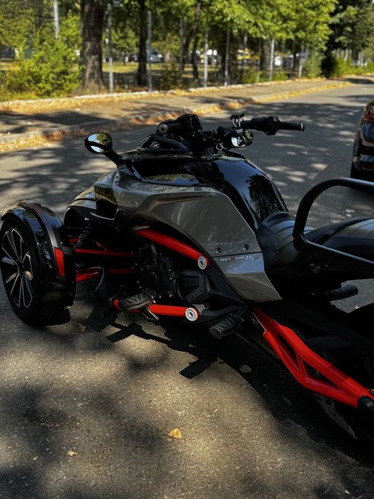 Vand Can-Am Spyder F3-S 2016