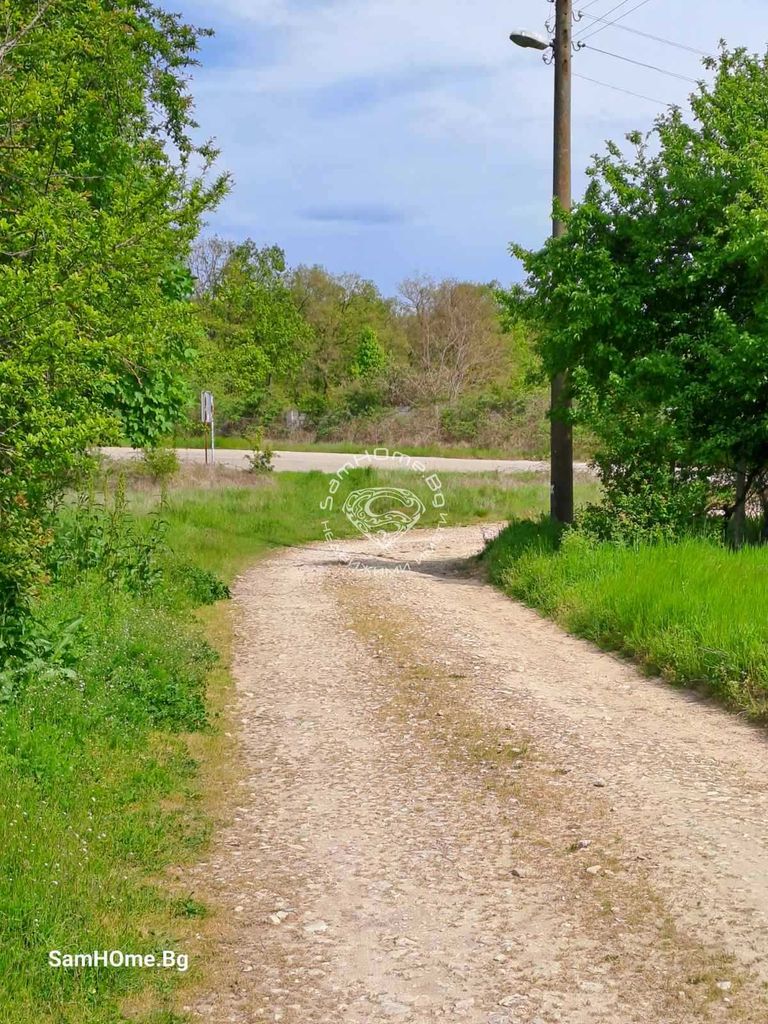 Продава се Парцел в с. Дюлино, Област Варна - 1196 кв.м за 9 €/кв.м - Снимка #3