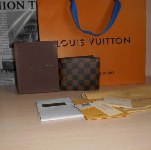 Portofel pentru bărbați Louis Vuitton. Franta 853