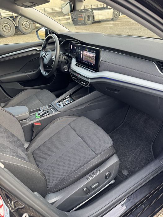 Skoda Octavia/Matrix/Virtual/Canton/Camera/Led/Ambientale
