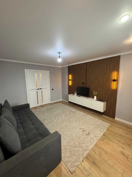 Продается 2х комнатная новой планировки 19 мкр.