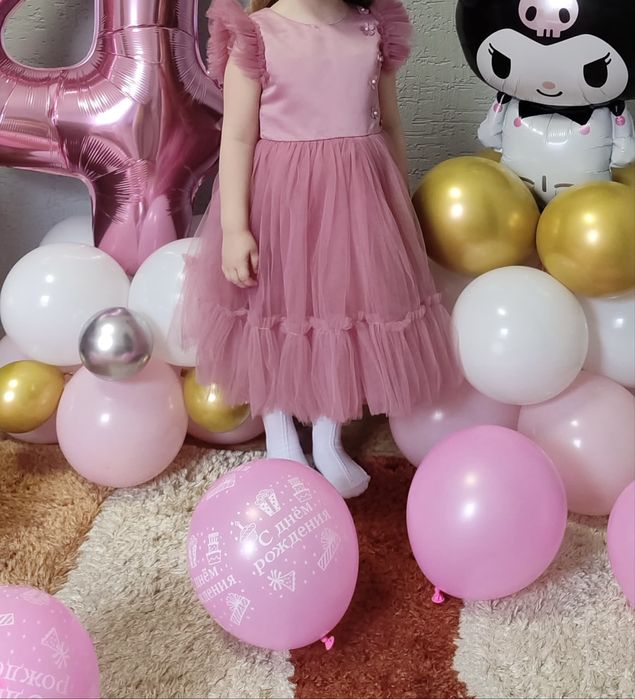 Платье 4-5 лет розовое