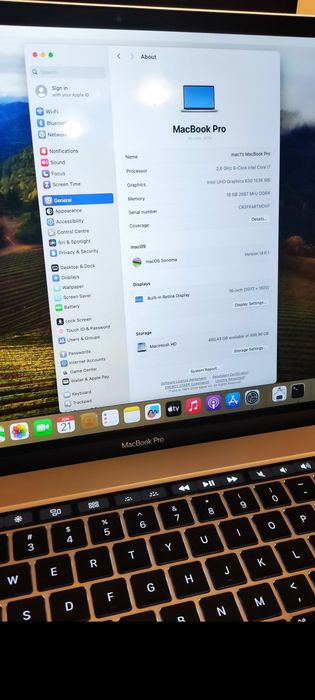 44 cicluri baterie - ca nou -Macbook Pro 16" 2019 Core i7 2.6Ghz, 16GB