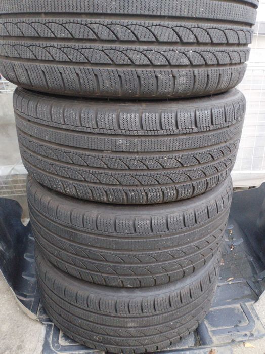 Genti  cu cauciucuri Opel Insignia 245/40 r19 98v