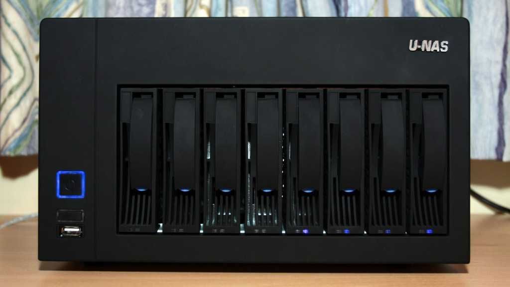 Carcasa NAS U-NAS NSC 800
