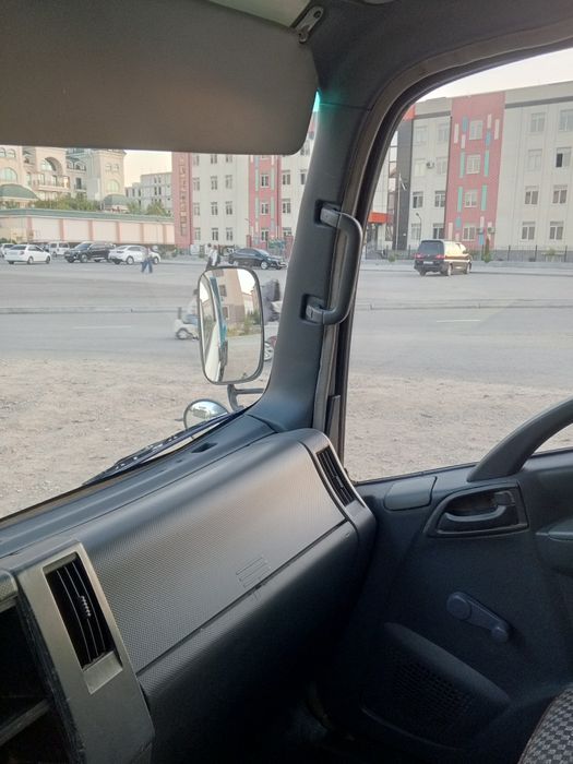 Isuzu sotiladi 2008yil