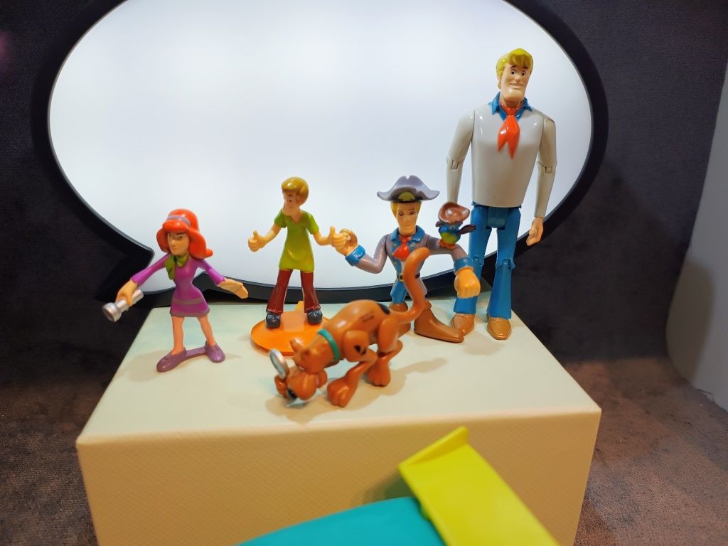 Lot ScoobyDoo figurine + masina