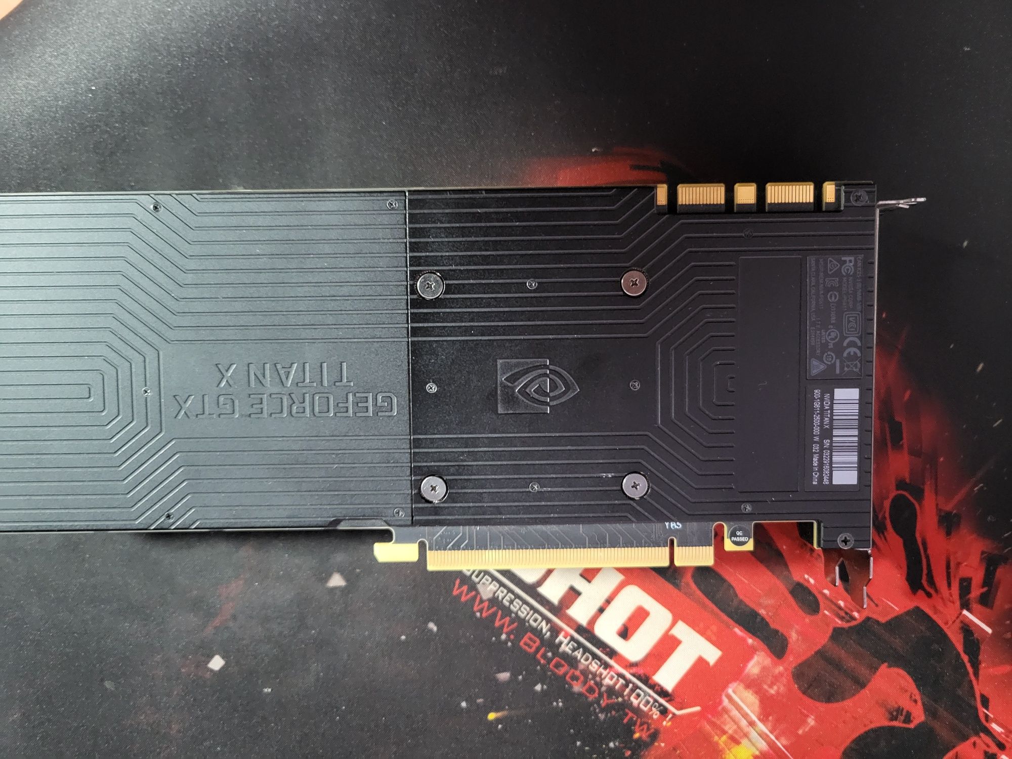 Продаю видеокарту Nvidia Titan X Pascal 12 GB GDDR5X