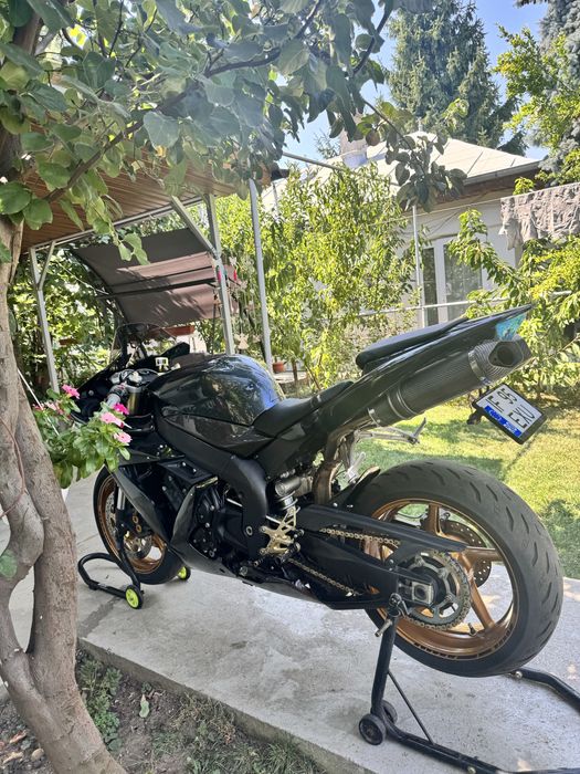 Vand schimb Yamaha r1 2005