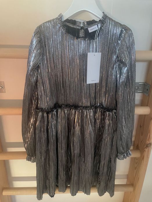 Официална рокля 134-140см Name it