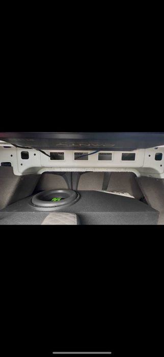 Продается авто Кобальт 2016 год автомат, перекупщикам не беспокоить