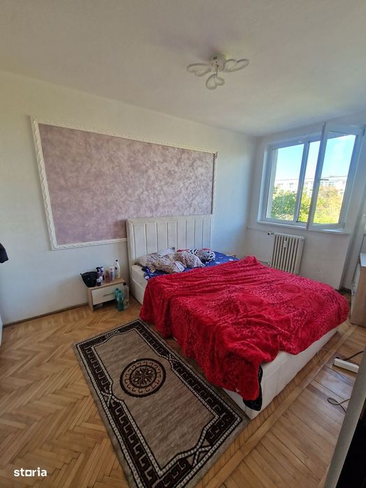 Decomandat  Calea București Preț 92 000Euro
